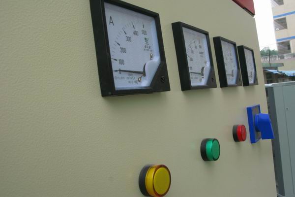 同江配电柜-3683讲讲配电柜注意事项